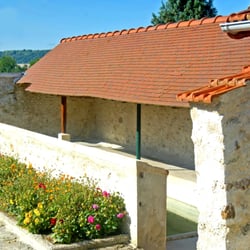 Lavoir de la rue de Janvier à Celles les Condé