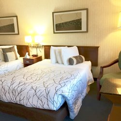 The Black Mountain Inn - Two Double Bed Room