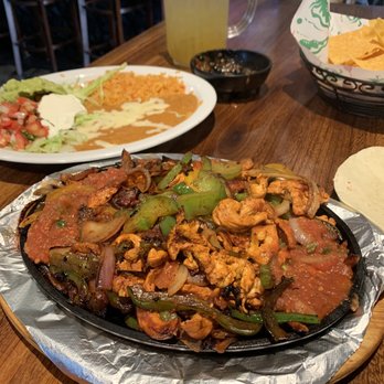 Cozumel - Chicken fajitas! - Mexican Near Me - Cleveland, Ohio Cozumel - Chicken fajitas! - Mexican Near Me - Cleveland, Ohio