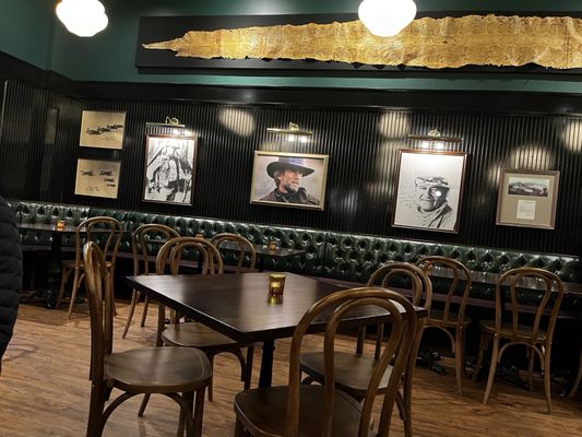Minturn Saloon by null