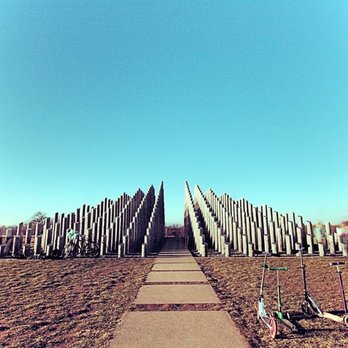 Stangenpyramide - Hotels & Travel Near Me - Dreieich, HE