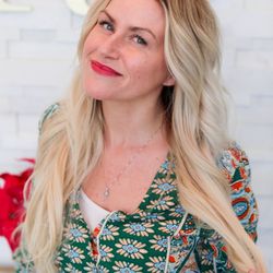 Temple Skincare and Body - Colleen Wood with over 12 years of experience.