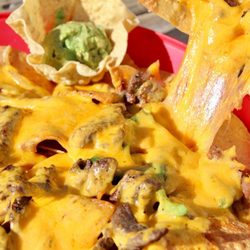 Chimy's Cerveceria - Steak fajitas nachos