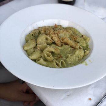 Gatsby's Landing - Mac and cheese - New American Near Me - Roslyn, New York Gatsby's Landing - Mac and cheese - New American Near Me - Roslyn, New York