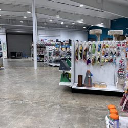 Centinela Feed & Pet Supplies