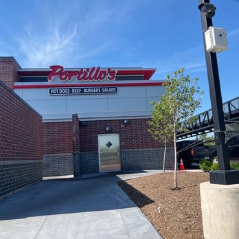 Portillo's Westfield - Hot Dogs Near Me - Westfield, Indiana