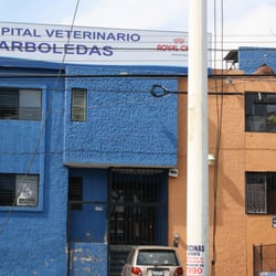Hospital Veterinaria Arboledas - Fachada