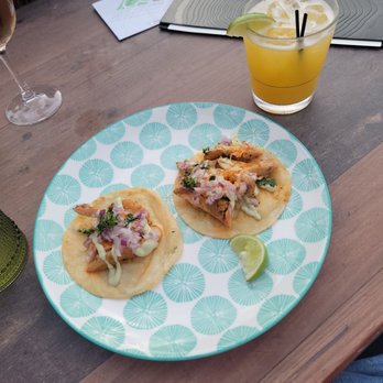 Treehouse Rooftop - Chicken tacos - Wine Bars Near Me - Washington, DC, District of Columbia