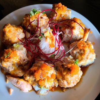Sushi Yu - Super Volcano Roll - Japanese Near Me - Alhambra, California Sushi Yu - Super Volcano Roll - Japanese Near Me - Alhambra, California