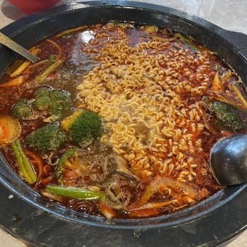 Hotpot Alley - Chinese Near Me - Austin, Texas