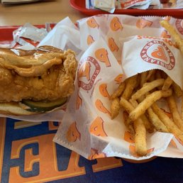 Spicy Chicken Sandwich Spicy Chicken Sandwich