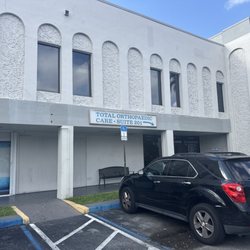 Total Orthopaedic Care - Front entrance