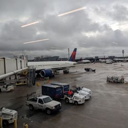 Terminal A - Atlanta Airport - DL0824 at Gate A7. ATL to SFO. B757-300.