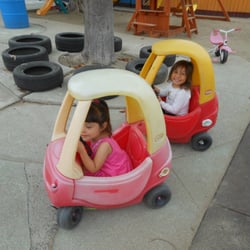 Yuris Montessori School