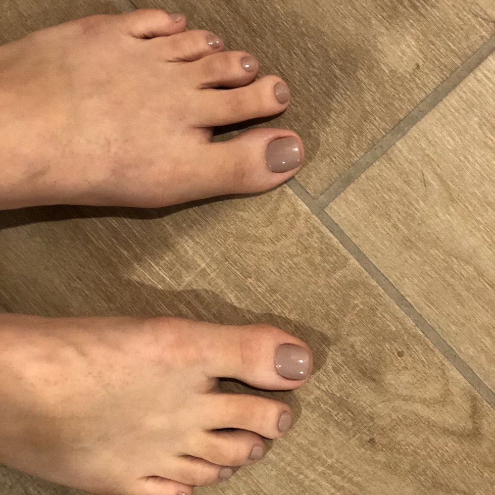 Bluebird Pharmacy and Spa - Finished pedicure with toxin free nail polish - Pharmacy Near Me - Ponte Vedra, Florida Bluebird Pharmacy and Spa - Finished pedicure with toxin free nail polish - Pharmacy Near Me - Ponte Vedra, Florida