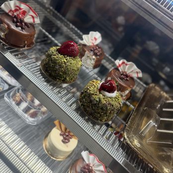 Kahawa - Cakes - Coffee & Tea Near Me - Nashville, Tennessee Kahawa - Cakes - Coffee & Tea Near Me - Nashville, Tennessee