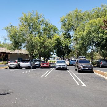 El Macero Center - Shopping Centers Near Me - Davis, California El Macero Center - Shopping Centers Near Me - Davis, California