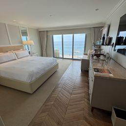 Beautiful room with a view.