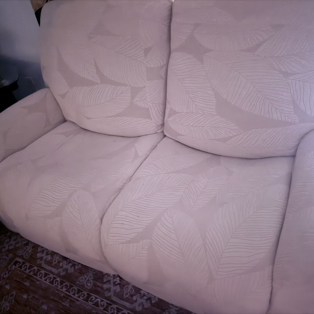 Rooms To Go - Love seat - Furniture Stores Near Me - Wellington, Florida Rooms To Go - Love seat - Furniture Stores Near Me - Wellington, Florida