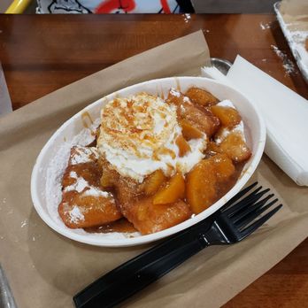 Beignet Spot - Peach cobber beignet - Coffee & Tea Near Me - Riverside, California