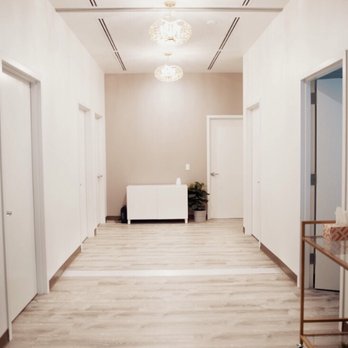 DC Lash Bar - Arlington treatment room hallway - Eyelash Service Near Me - Washington, DC, District of Columbia DC Lash Bar - Arlington treatment room hallway - Eyelash Service Near Me - Washington, DC, District of Columbia