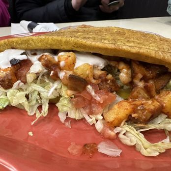 Momcorn - Mexican Near Me - Gurnee, Illinois