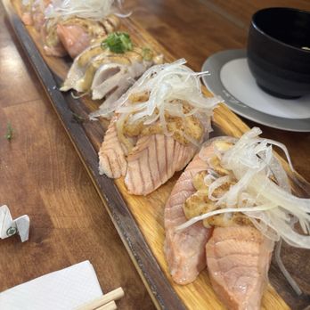Sushi Bay - Garlic salmon sushi - Sushi Bars Near Me - Kapolei, Hawaii Sushi Bay - Garlic salmon sushi - Sushi Bars Near Me - Kapolei, Hawaii