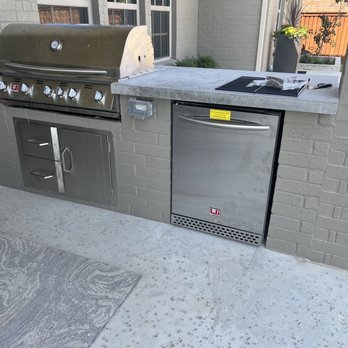 R&R Innovation Contracting - an outdoor kitchen - Artificial Turf Near Me R&R Innovation Contracting - an outdoor kitchen - Artificial Turf Near Me