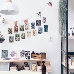 FLO Atelier Botânico - Postcards and flower flags to make your home bloom!
