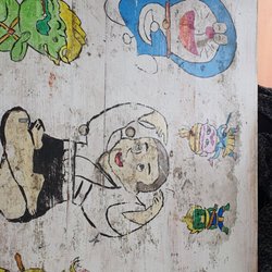 Sabai Jai Mundsburg - Doreamon! süsse Tisch Bemalung. Wir sassen am Kindertisch ;-)
