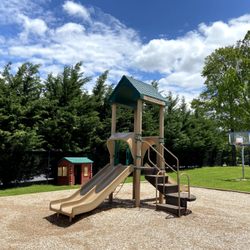 Children's Manor Montessori School - Germantown