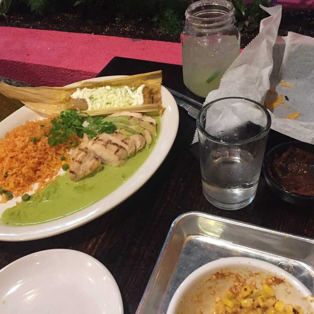 Mexican Republic Kitchen & Cantina - Pollo Crema en Poblano - Mexican Near Me - Forest Park, Illinois Mexican Republic Kitchen & Cantina - Pollo Crema en Poblano - Mexican Near Me - Forest Park, Illinois