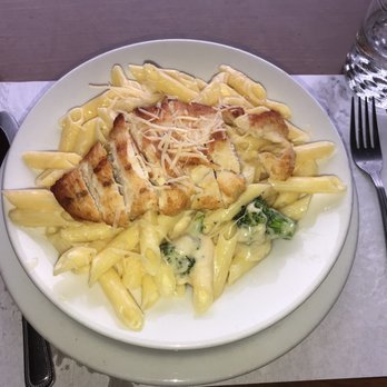 Backstage Cafe - Italian Near Me - Kelso, Washington