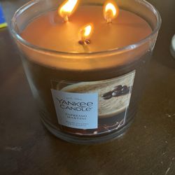 Yankee Candle Company - Espresso Martini Yankee Candle 3-Wick