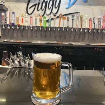 Giggy Ds - Sports Bars Near Me - Meridian, Idaho
