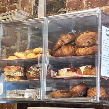 Buddies Coffee - Coffee Roasteries Near Me - New York, New York