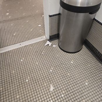 LA Fitness - Trash all over the floors. - Gyms Near Me - Glendora, California LA Fitness - Trash all over the floors. - Gyms Near Me - Glendora, California