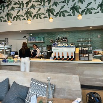 Bluestone Lane West End Café - Coffee & Tea Near Me - Washington, DC, District of Columbia