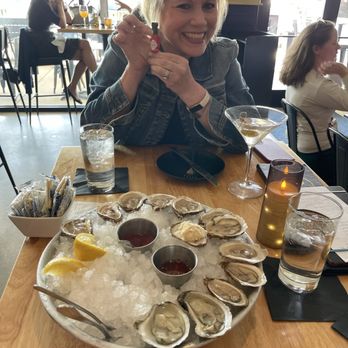 Sweetwater Oyster Bar - An AMAZING variety of oysters!!! - Seafood Near Me - Cedar Park, Texas