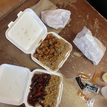 China Latina - General tso on top and pork spare ribs on bottom. Combos with pork fried rice - Chinese Near Me - Tampa, Florida China Latina - General tso on top and pork spare ribs on bottom. Combos with pork fried rice - Chinese Near Me - Tampa, Florida