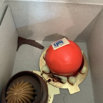 Sift Bake Shop - Bakeries Near Me - Mystic, Connecticut