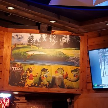 Texas Roadhouse - Decor - Steakhouses Near Me - Burlington, North Carolina Texas Roadhouse - Decor - Steakhouses Near Me - Burlington, North Carolina