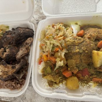 Jamaica Mi Hungry - Jerk chicken and curry chicken - Food Trucks Near Me - Detroit, Michigan Jamaica Mi Hungry - Jerk chicken and curry chicken - Food Trucks Near Me - Detroit, Michigan