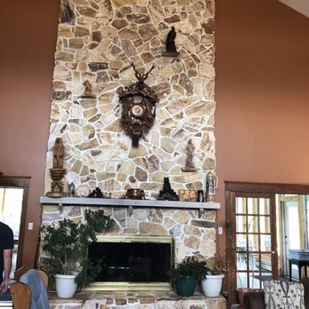 Doughty Glen Winery - Inside the Inn. Fireplace area - Wineries Near Me - Millersburg, Ohio Doughty Glen Winery - Inside the Inn. Fireplace area - Wineries Near Me - Millersburg, Ohio