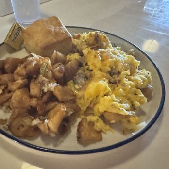 Sawyer & Co - Gaston scramble - Diners Near Me - Austin, Texas Sawyer & Co - Gaston scramble - Diners Near Me - Austin, Texas