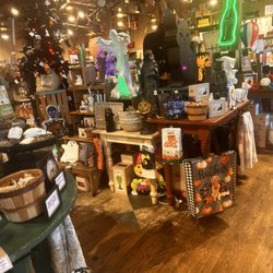 Cracker Barrel Old Country Store