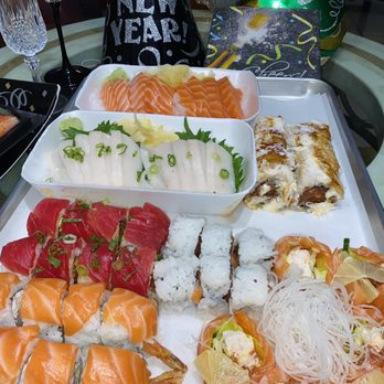 Blue Fin Sushi & Roll - Japanese Near Me - Las Vegas, Nevada