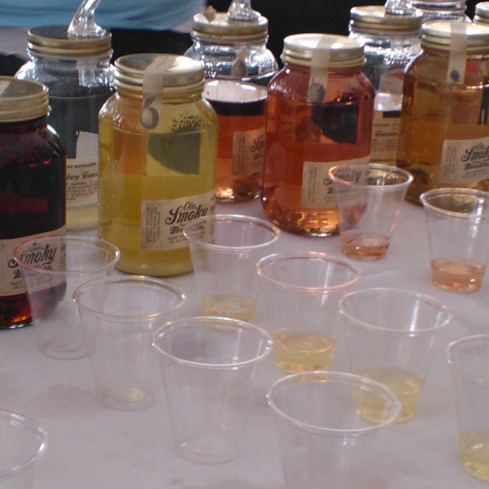 Backyard Barbecue & Brews - Tennessee Moonshine - Festivals Near Me - Atlanta, Georgia Backyard Barbecue & Brews - Tennessee Moonshine - Festivals Near Me - Atlanta, Georgia