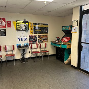 Greasers - Lobby - Auto Repair Near Me - Tempe, Arizona Greasers - Lobby - Auto Repair Near Me - Tempe, Arizona