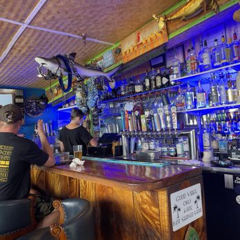 Da Shark Shack - Bar - Cocktail Bars Near Me - Kailua-Kona, Hawaii Da Shark Shack - Bar - Cocktail Bars Near Me - Kailua-Kona, Hawaii
